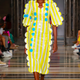 Wear the walk yellow dots dress